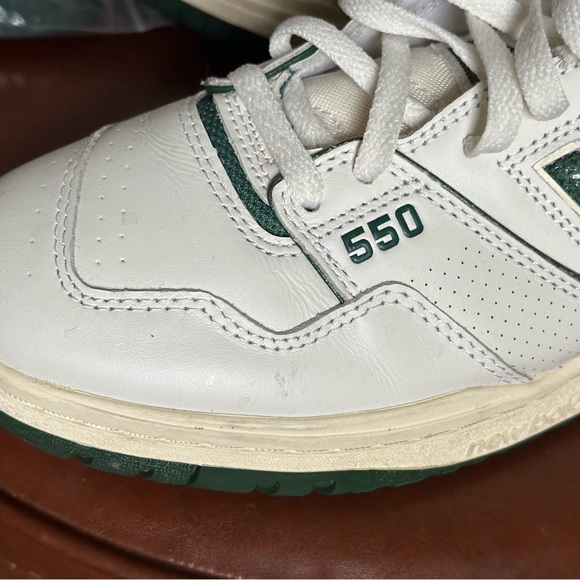 Aimee Leon Dore New Balance 550 Green/Cream - Picture 5 of 10